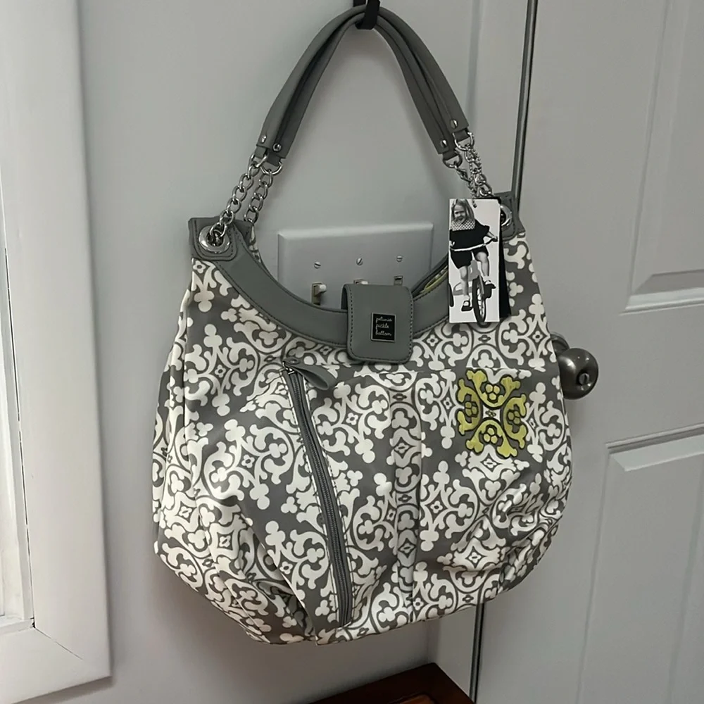 Petunia Pickle Bottom Breakfast in Berkshire Hideaway Hobo Diaper Bag,NWT